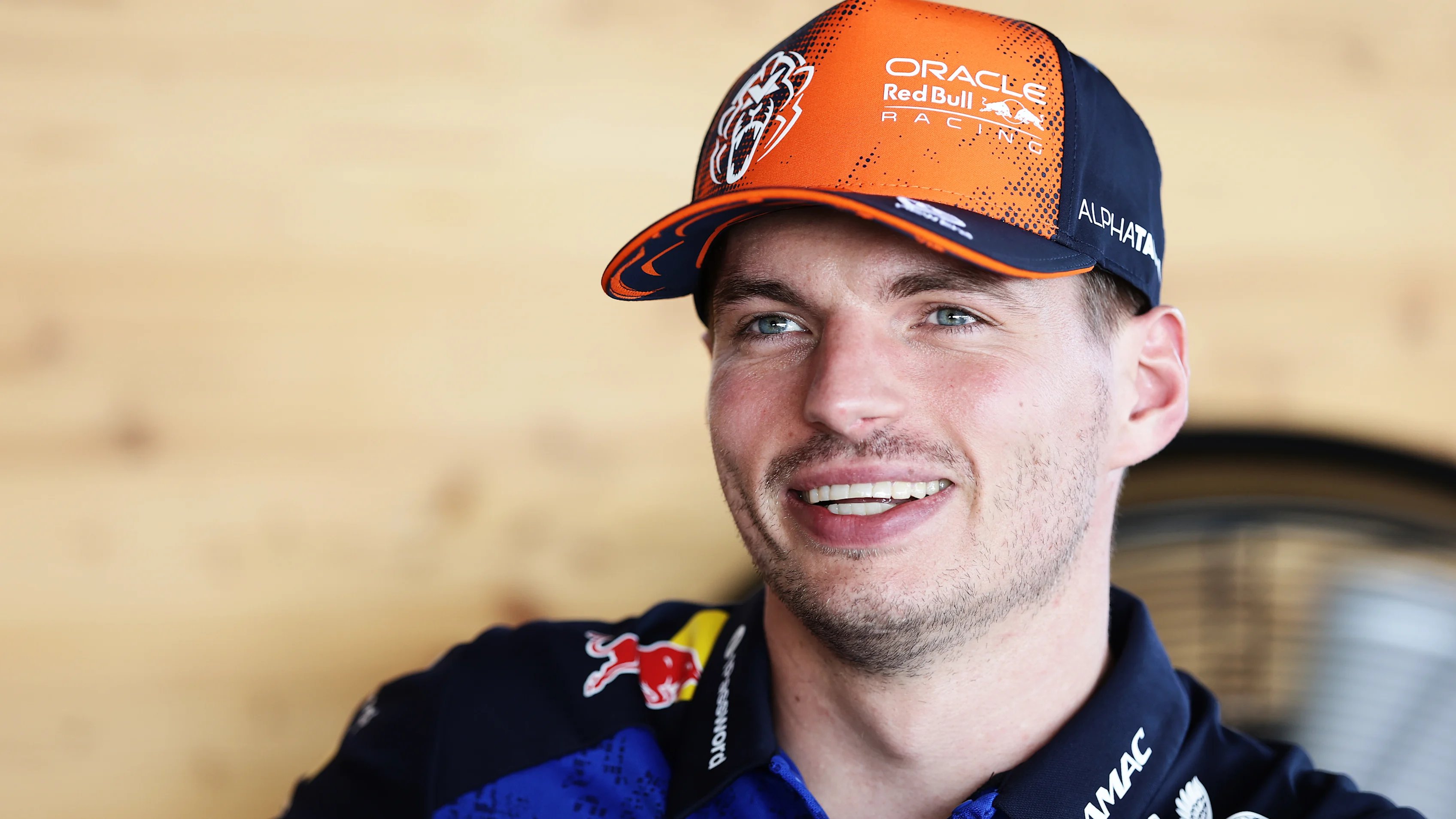 MAX VERSTAPPEN: \"ARABA TAMAMEN KONTROLDEN ÇIKTI!\"